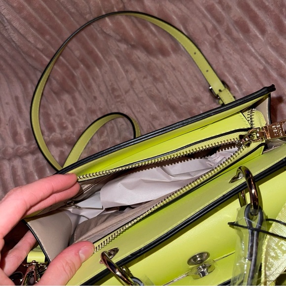 Steve Madden Bevelyn Purse - Picture 5 of 6